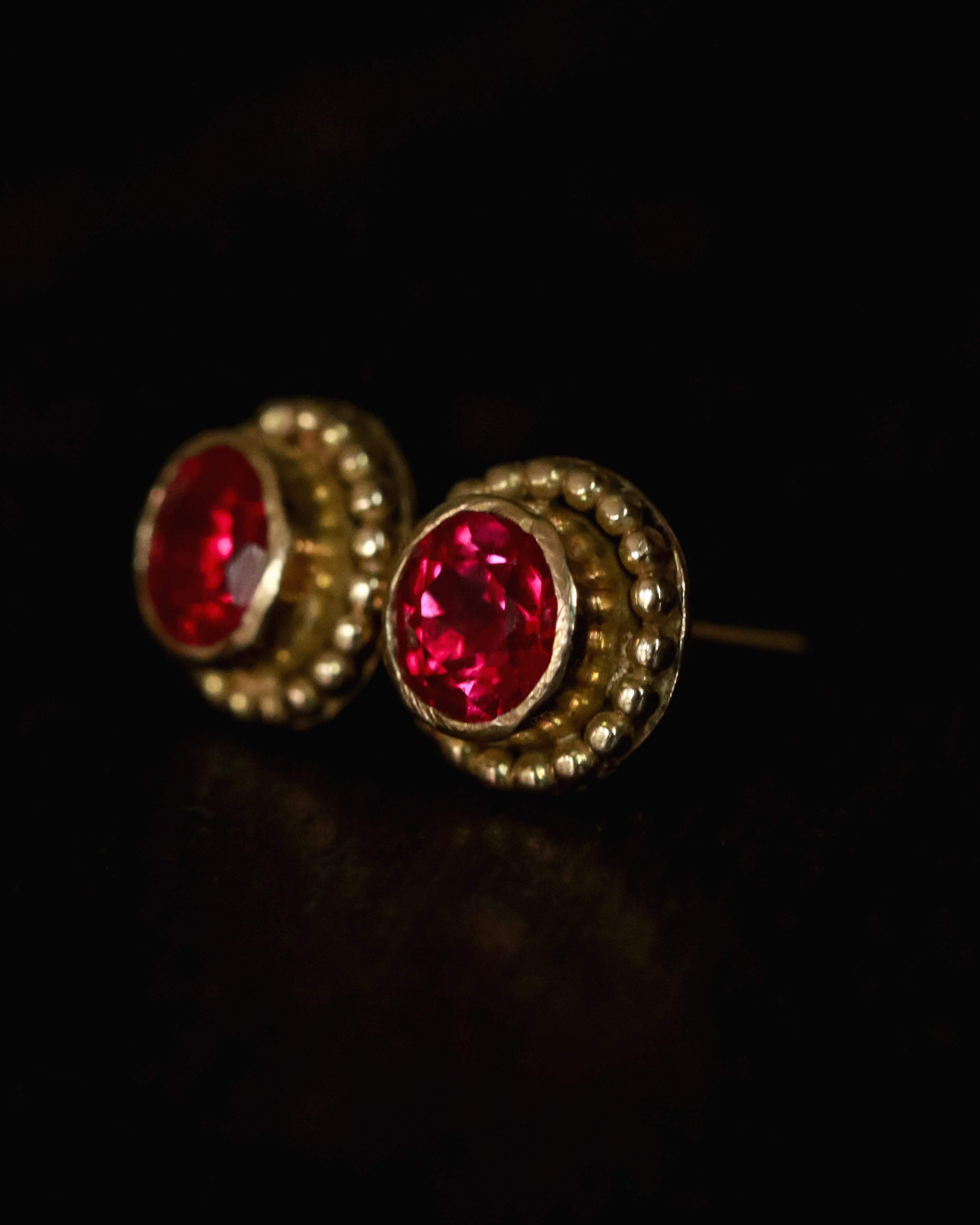 Crimson Duchess Studs