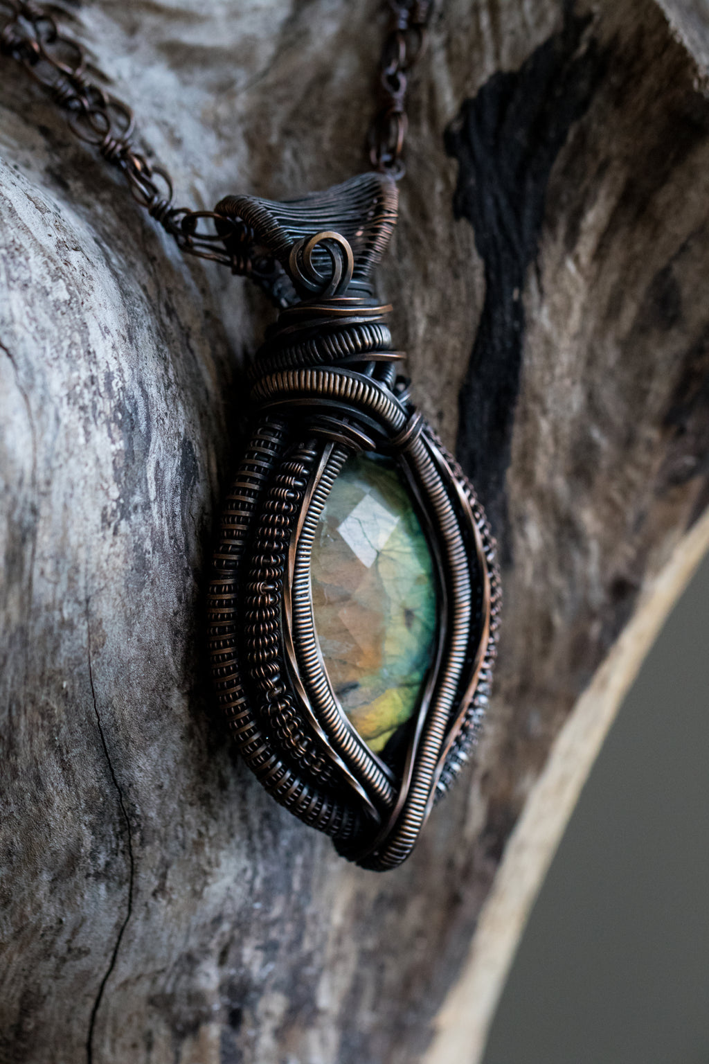 Labradorite Amulet - Large