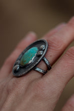 Load image into Gallery viewer, Turquoise Oval Statement Ring