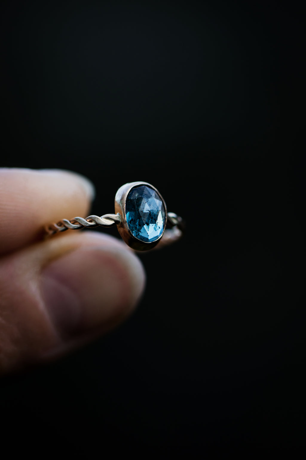 Kyanite Twist Band (1)