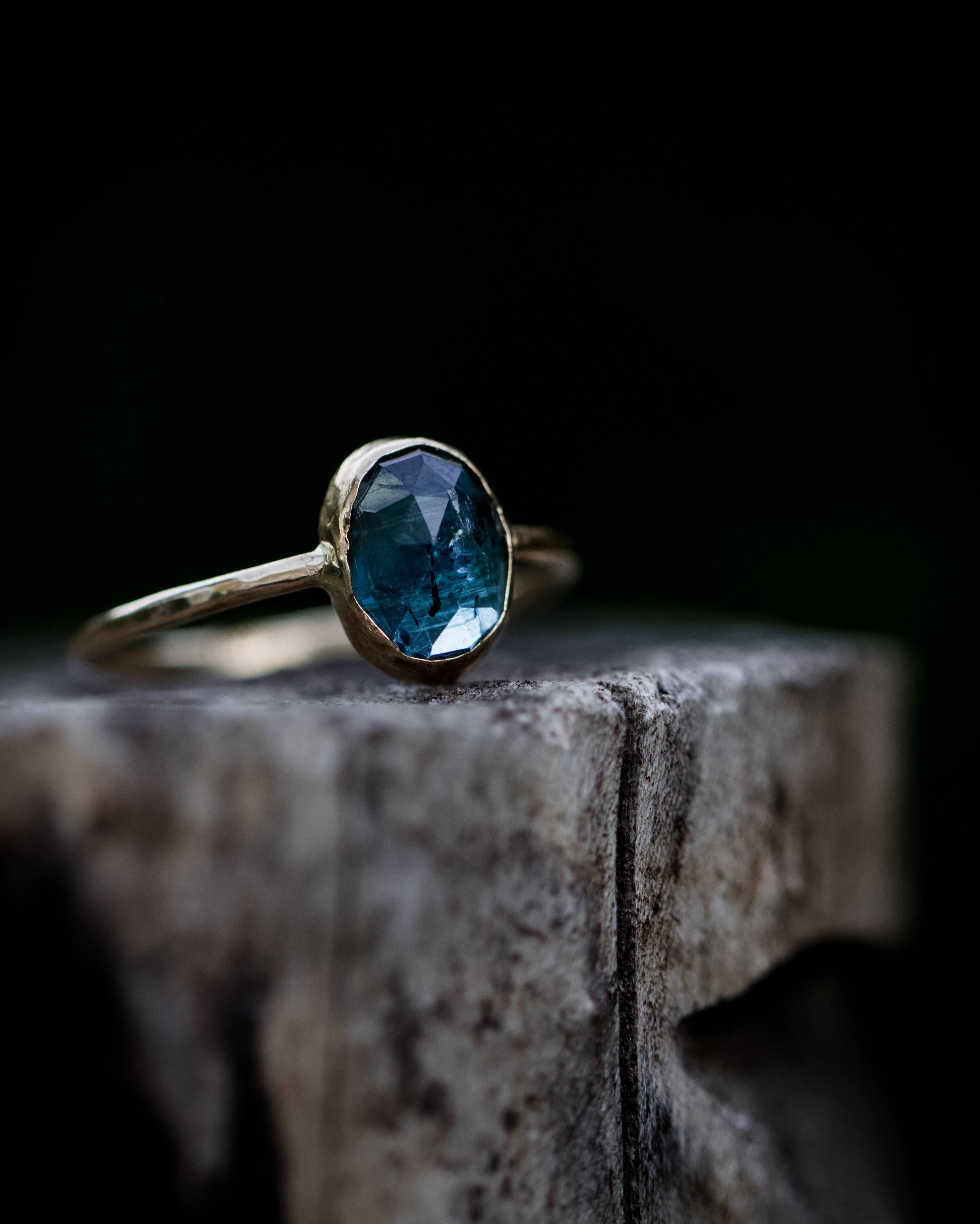 Blue Kyanite Hammered Band